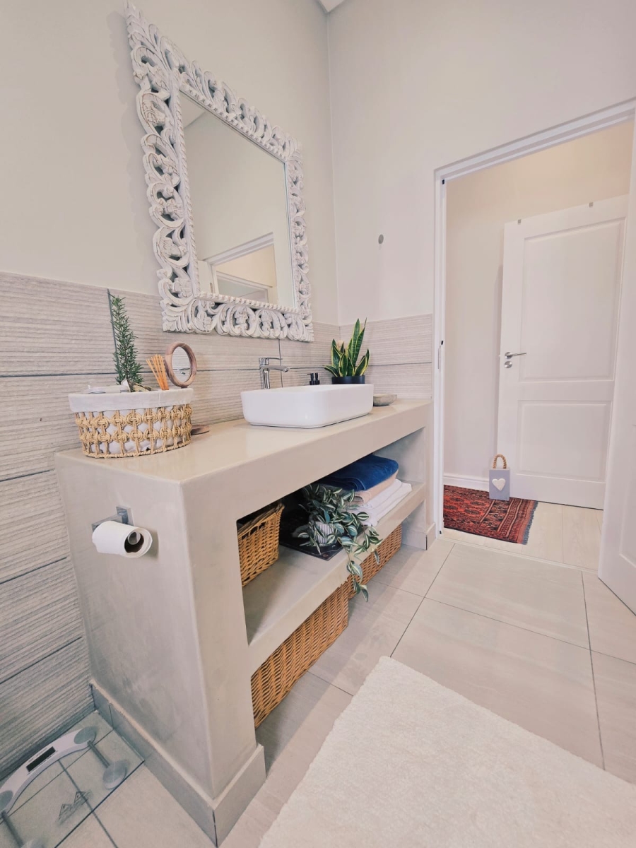 3 Bedroom Property for Sale in Kingswood Golf Estate Western Cape